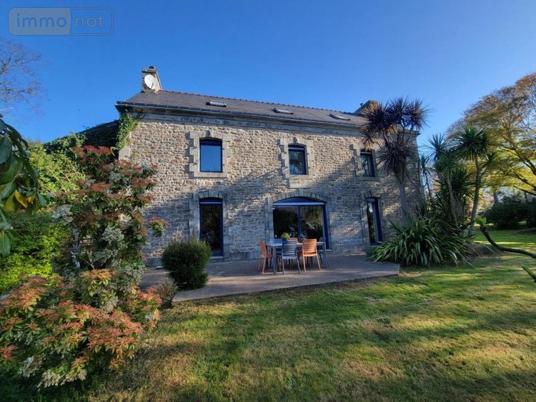 Maison a vendre Scaër 29390 Finistère 185 m2 9 pièces 325100 euros