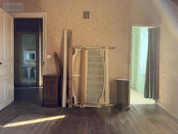 Maison a vendre Guingamp 22200 Côtes-d'Armor 243 m2 10 pièces 179512 euros