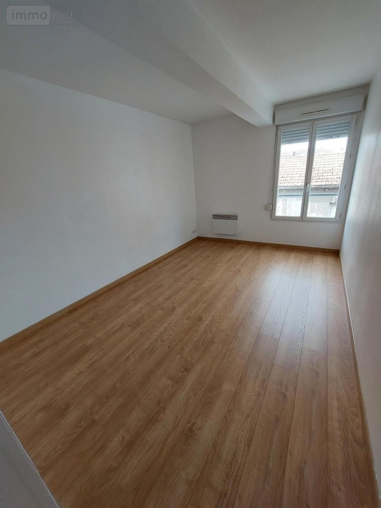 Location appartement Reims 51100 Marne 63 m2 3 pièces 780 euros