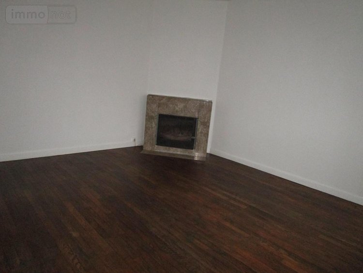 Location maison Bouzincourt 80300 Somme 202 m2  900 euros