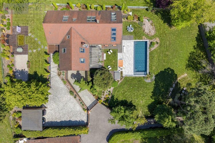 Maison a vendre Sauverny 01220 Ain 590 m2 8 pièces 1990000 euros