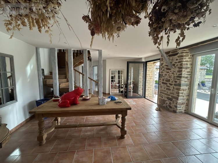 Maison a vendre Lanvollon 22290 Côtes-d'Armor 201 m2 6 pièces 646600 euros