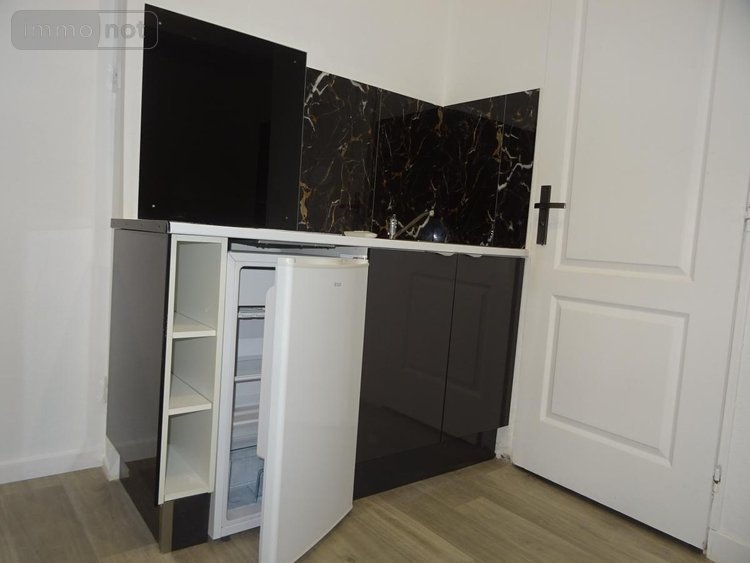 Location appartement Reims 51100 Marne 14 m2 1 pièce 480 euros