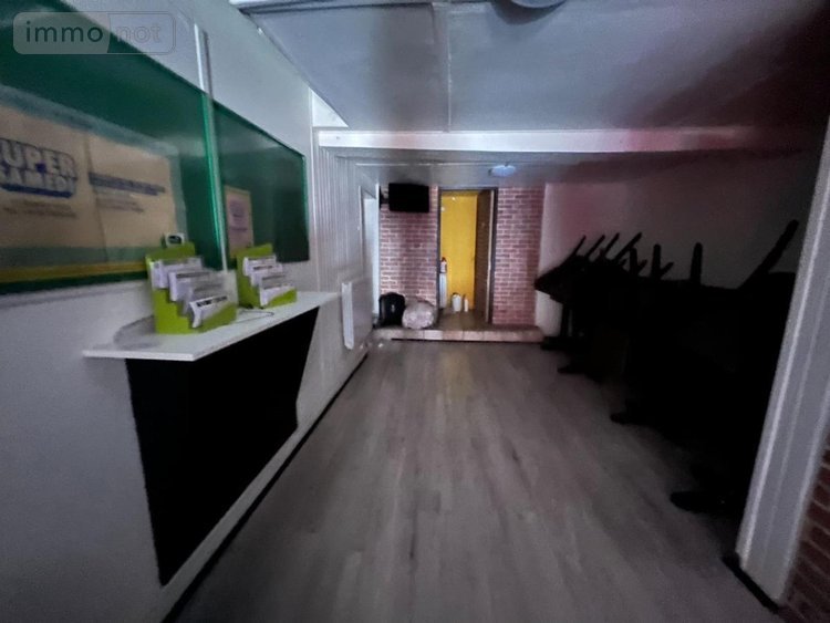 Fonds et murs commerciaux a vendre Le Houlme 76770 Seine-Maritime 128 m2  138000 euros