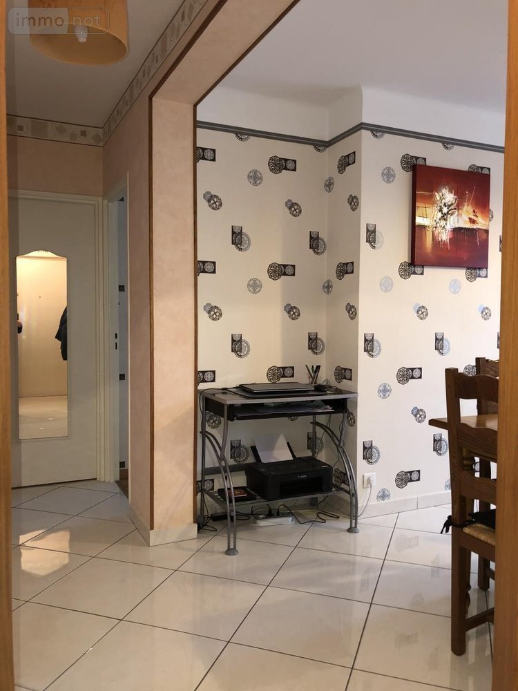 Appartement a vendre Châlons-en-Champagne 51000 Marne 51 m2 4 pièces 85000 euros