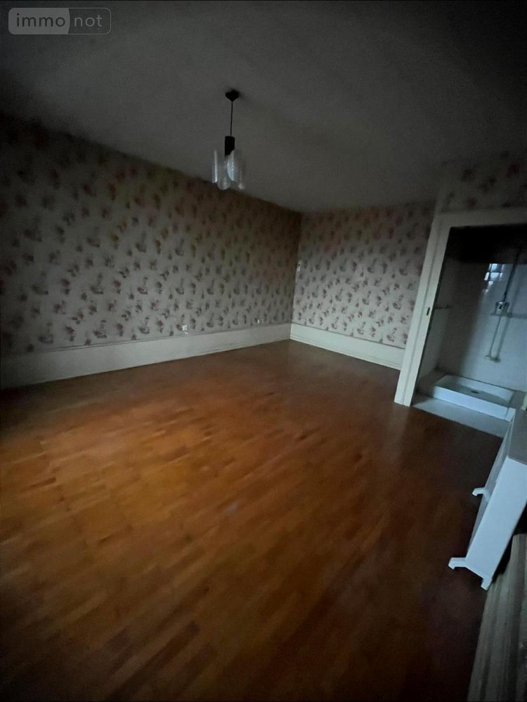 Immeuble a vendre Rochefort-sur-Nenon 39700 Jura 142 m2  158000 euros