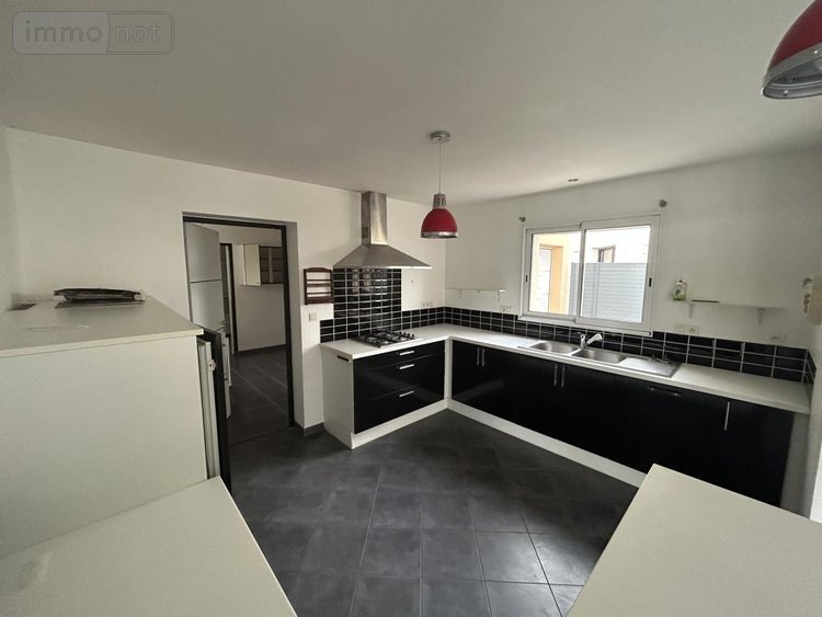 Location maison Quessoy 22120 Côtes-d'Armor 126 m2 7 pièces 1150 euros