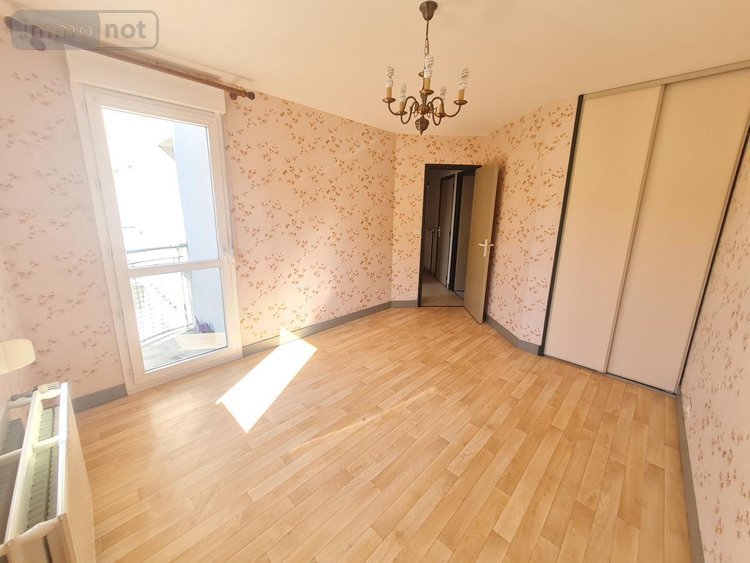 Location appartement Montoire-sur-le-Loir 41800 Loir-et-Cher 64 m2 3 pièces 465 euros