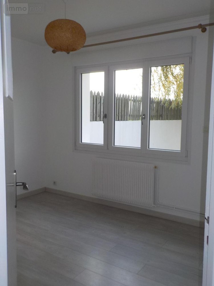 Location maison Nortkerque 62370 Pas-de-Calais 90 m2 6 pièces 730 euros