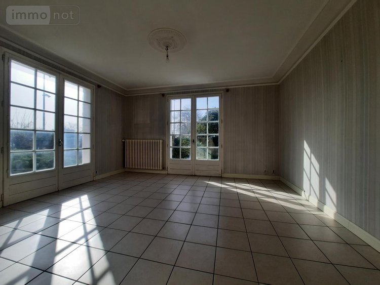 Maison a vendre Challans 85300 Vendée 152 m2 5 pièces 221000 euros