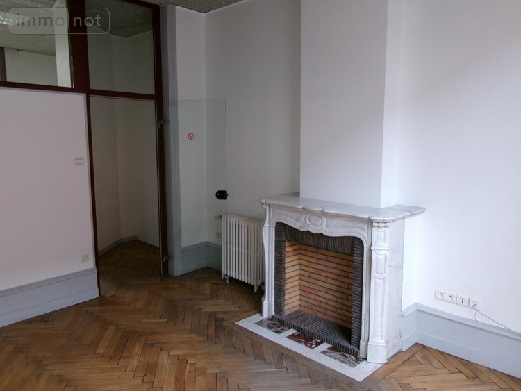 Location fonds et murs commerciaux Béthune 62400 Pas-de-Calais 79 m2  1400 euros