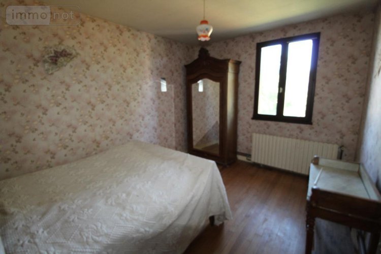 Maison a vendre Brizambourg 17770 Charente-Maritime 196 m2 7 pièces 262300 euros