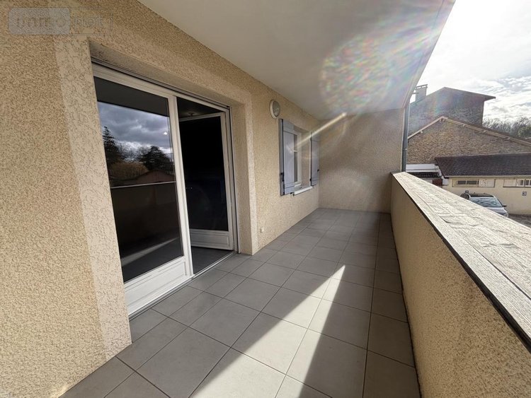 Appartement a vendre Crémieu 38460 Isère 73 m2 3 pièces 260000 euros