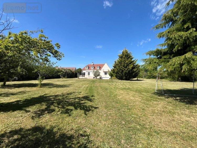 Maison a vendre Montcresson 45700 Loiret 241 m2 7 pièces 376400 euros