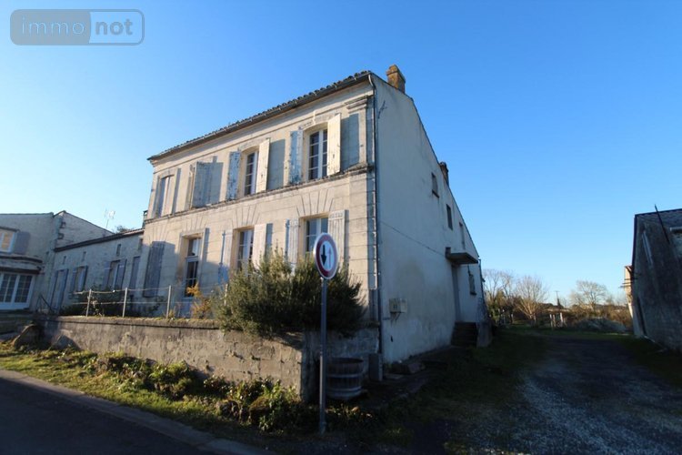 Maison a vendre Préguillac 17460 Charente-Maritime 157 m2 6 pièces 167872 euros