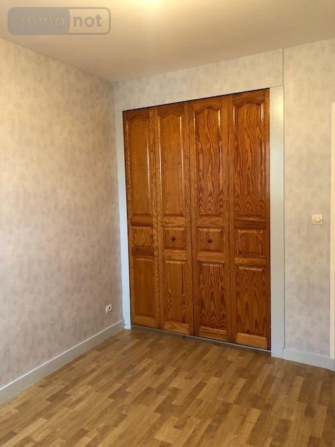 Location appartement Saint-Pierre-des-Corps 37700 Indre-et-Loire 98 m2 4 pièces 730 euros