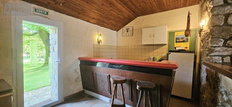 Maison a vendre Plogonnec 29180 Finistère 340 m2 14 pièces 377000 euros