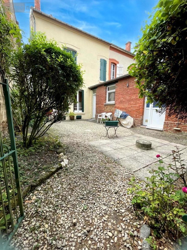 Maison a vendre Châlons-en-Champagne 51000 Marne 120 m2 5 pièces 221280 euros