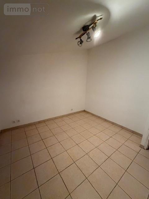 Location appartement Perrex 01540 Ain 73 m2  600 euros