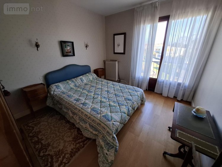 Maison a vendre Saintes 17100 Charente-Maritime 169 m2 6 pièces 280000 euros