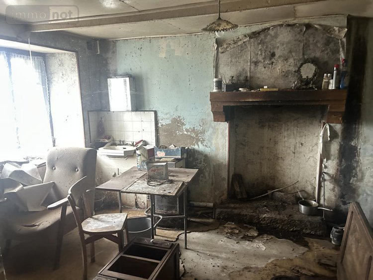 Maison a vendre Pont-Melvez 22390 Côtes-d'Armor 100 m2 4 pièces 53600 euros