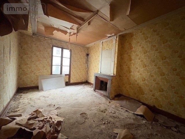 Immeuble a vendre Saumur 49400 Maine-et-Loire 350 m2  174600 euros