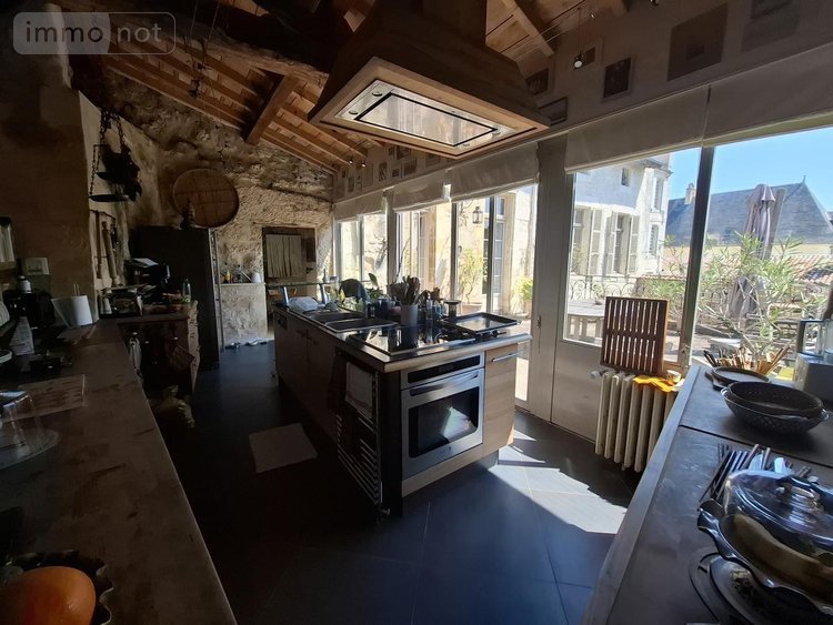 Maison a vendre Saintes 17100 Charente-Maritime 350 m2 13 pièces 988000 euros