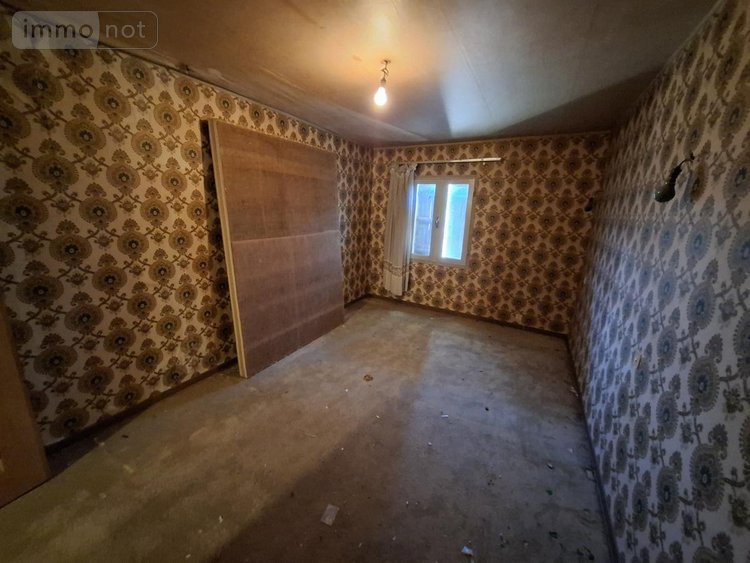 Maison a vendre Chaniers 17610 Charente-Maritime 96 m2 5 pièces 80000 euros