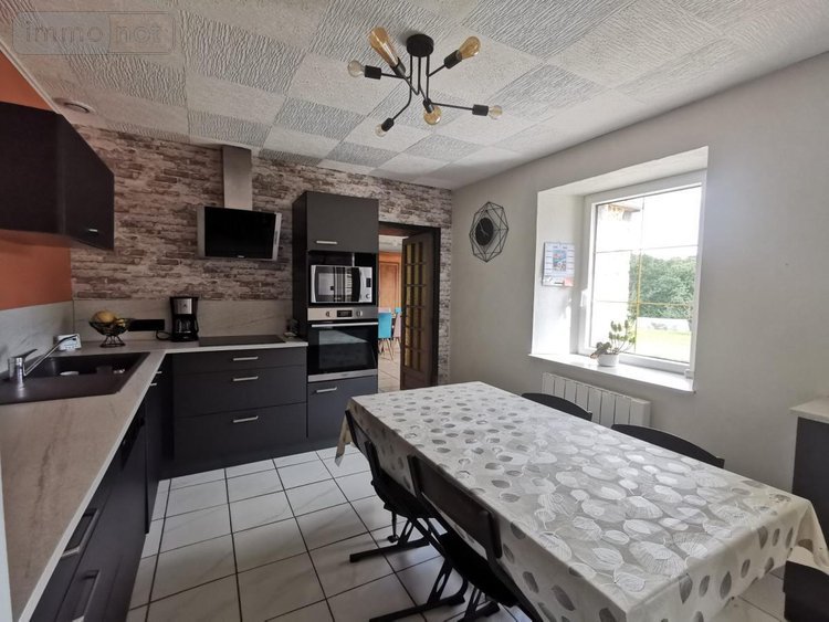 Maison a vendre Bégard 22140 Côtes-d'Armor 113 m2 5 pièces 342500 euros