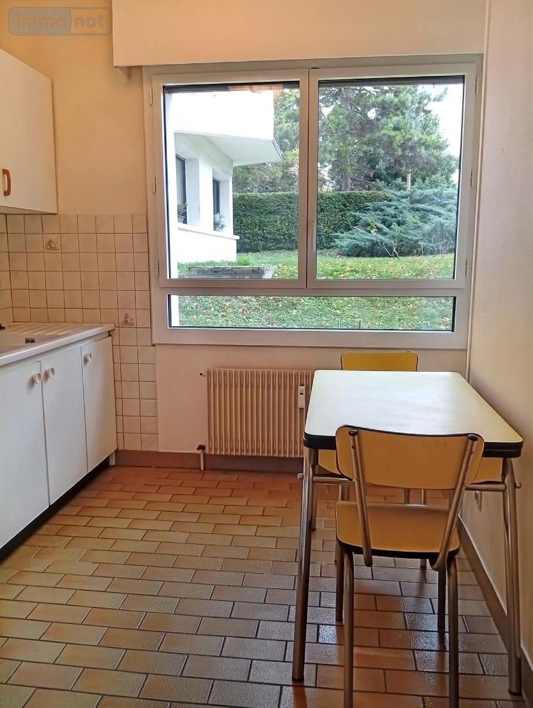 Location appartement Reims 51100 Marne 25 m2 2 pièces 430 euros