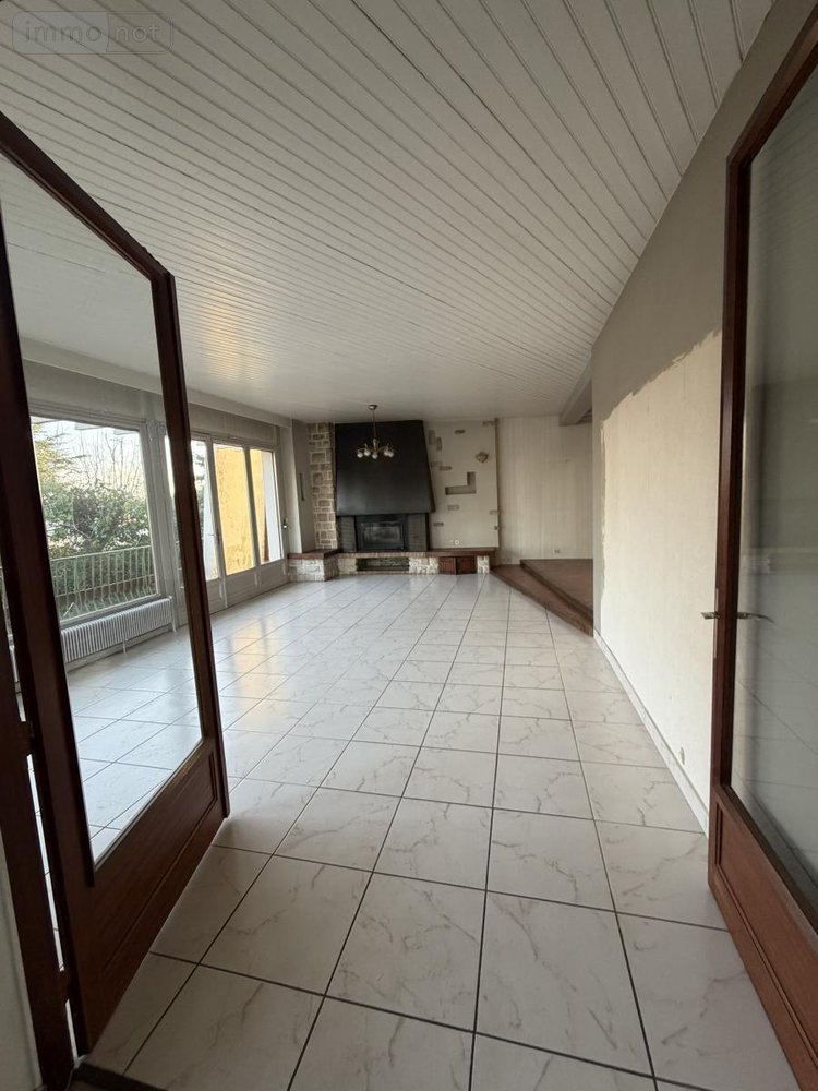Maison a vendre Cholet 49300 Maine-et-Loire 123 m2 6 pièces 427350 euros