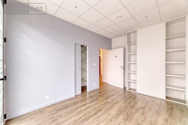 Location fonds et murs commerciaux Rennes 35000 Ille-et-Vilaine 82 m2  1510 euros
