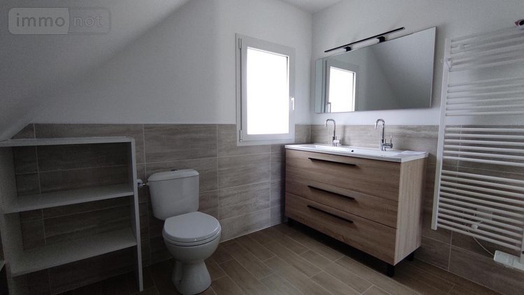 Location appartement Questembert 56230 Morbihan 45 m2 3 pièces 610 euros