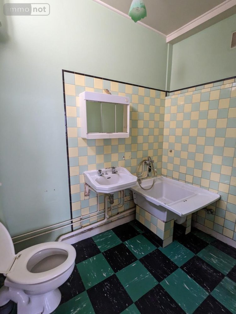 Immeuble a vendre Morlaix 29600 Finistère 249 m2  94600 euros