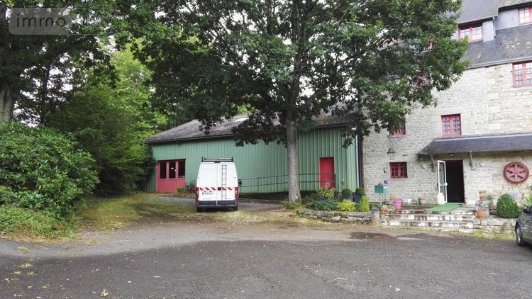 Immeuble a vendre Hémonstoir 22600 Côtes-d'Armor 800 m2  332800 euros