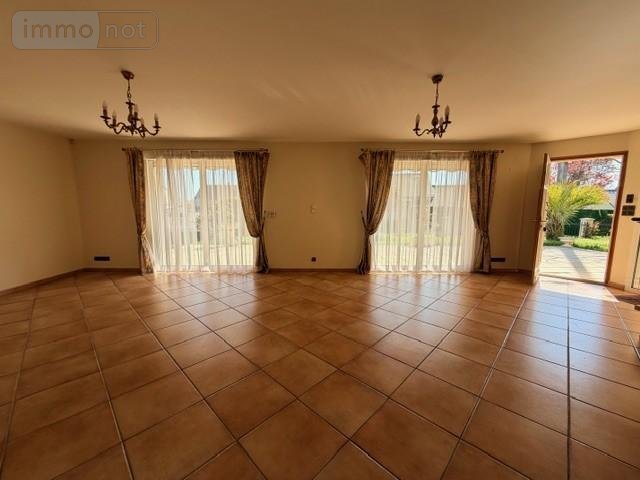 Maison a vendre Distré 49400 Maine-et-Loire 186 m2 6 pièces 345000 euros