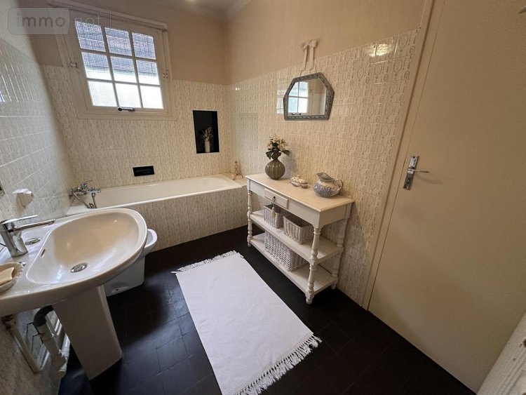 Maison a vendre Vannes 56000 Morbihan 99 m2 5 pièces 548640 euros