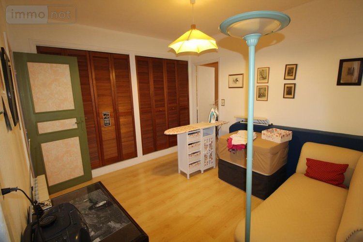 Maison a vendre Saintes 17100 Charente-Maritime 199 m2 5 pièces 262300 euros