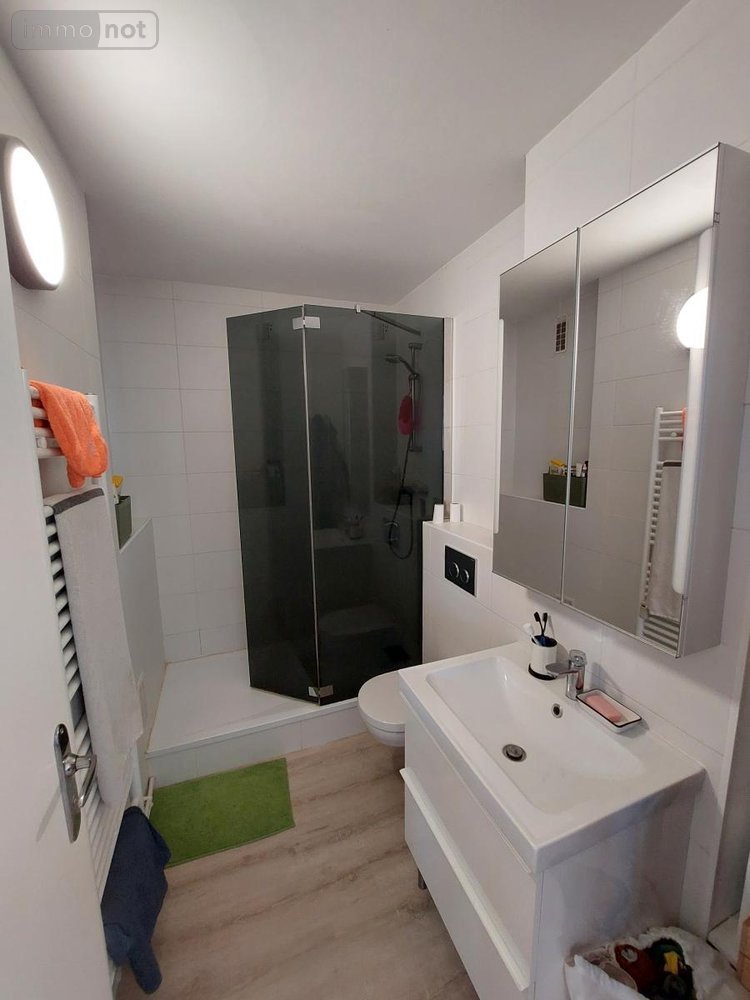 Location appartement Reims 51100 Marne 31 m2 1 pièce 620 euros