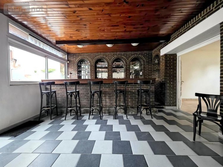 Immeuble a vendre Pernes 62550 Pas-de-Calais 133 m2  127200 euros