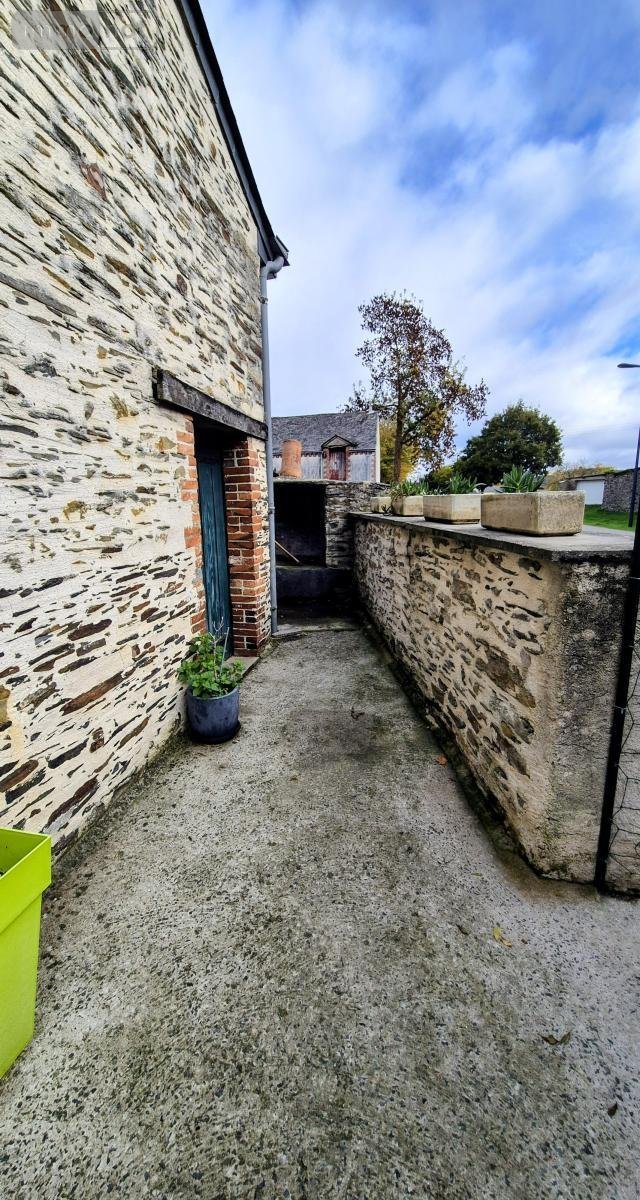 Maison a vendre Candé 49440 Maine-et-Loire 61 m2 3 pièces 142000 euros