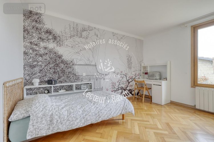 Immeuble a vendre Maisons-Laffitte 78600 Yvelines 103 m2  995000 euros