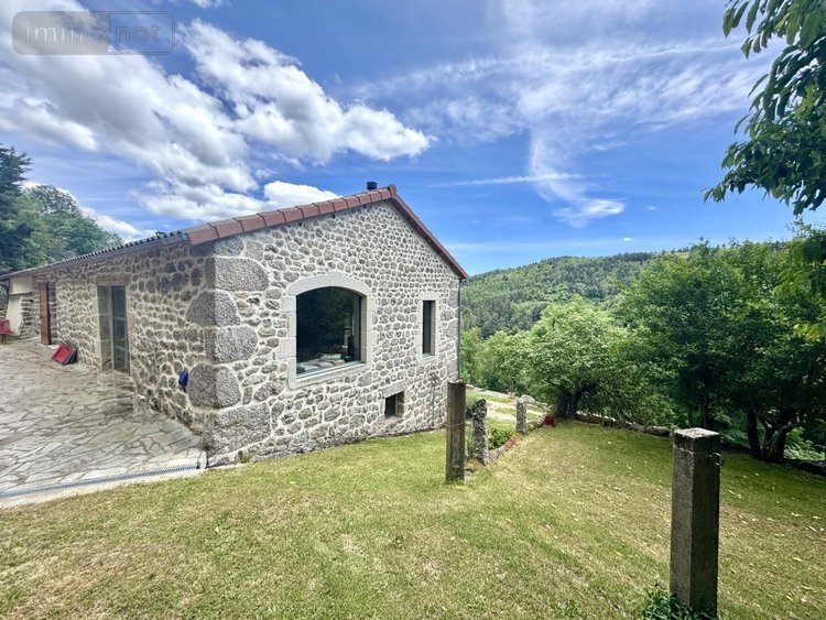 Maison a vendre Grandrieu 48600 Lozère 250 m2  374000 euros