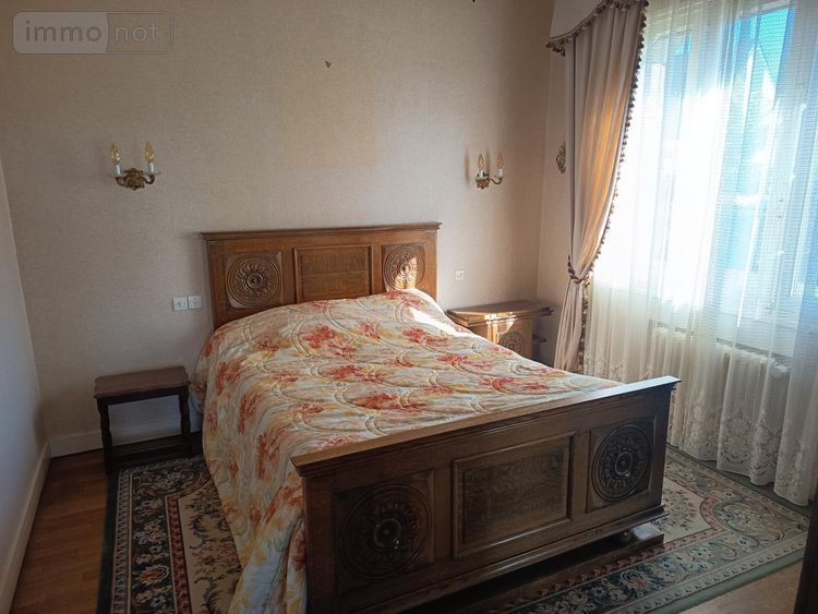 Maison a vendre Pontivy 56300 Morbihan 162 m2  262300 euros