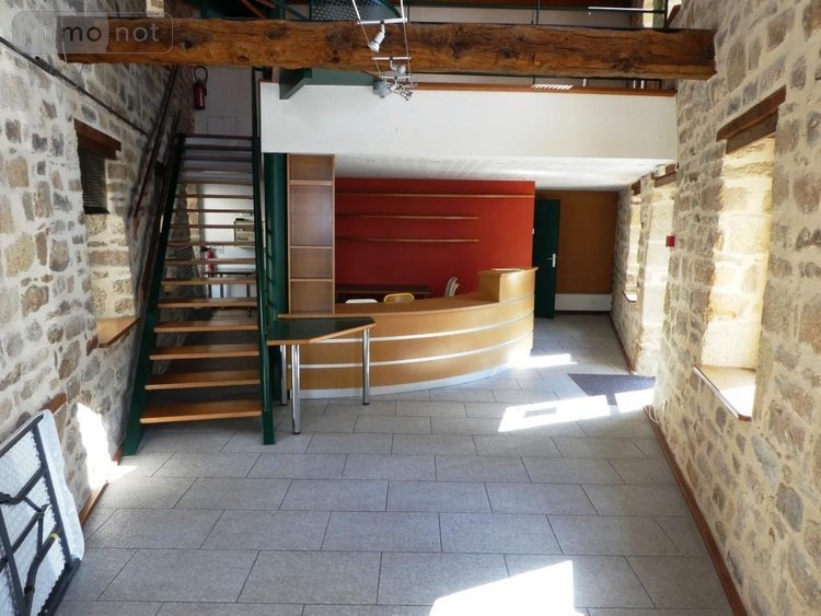 Immeuble a vendre Guémené-sur-Scorff 56160 Morbihan 70 m2  105750 euros