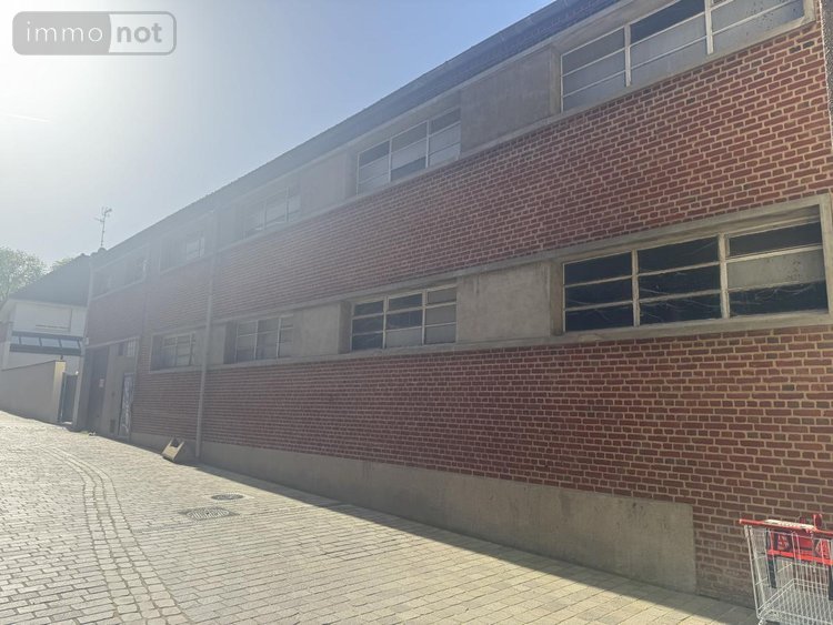 Fonds et murs commerciaux a vendre Cambrai 59400 Nord 750 m2  314400 euros