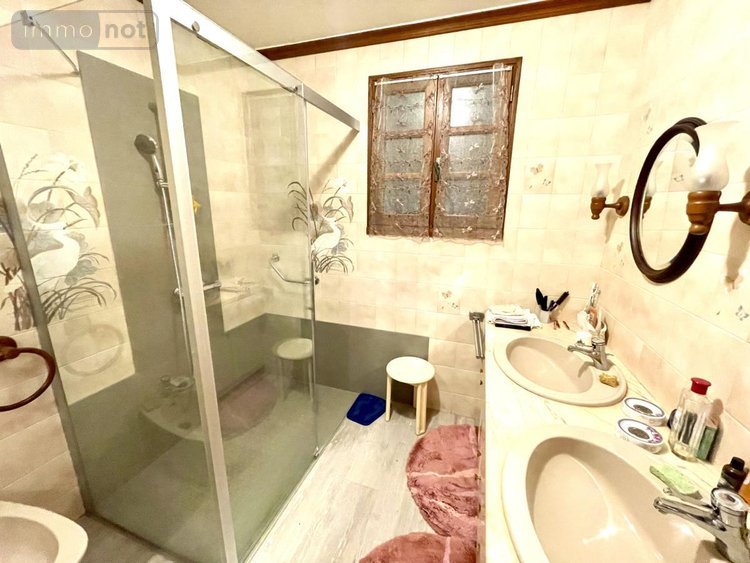 Maison a vendre Saint-Chély-d'Apcher 48200 Lozère 103 m2 9 pièces 219000 euros