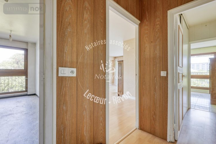 Appartement a vendre Le Chesnay-Rocquencourt 78150 Yvelines 74 m2 4 pièces 299500 euros