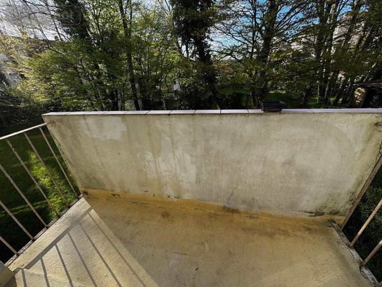 Location appartement Dole 39100 Jura 81 m2 5 pièces 950 euros