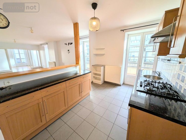 Appartement a vendre Vichy 03200 Allier 135 m2 5 pièces 367000 euros